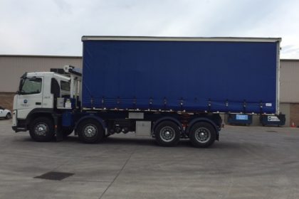 CSA-Tautliner-Tilt-Tray-Hook-Lift Tilt tray hook lift - CSA Specialised Services