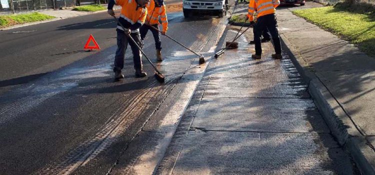 Thomastown oil spill emergency response
